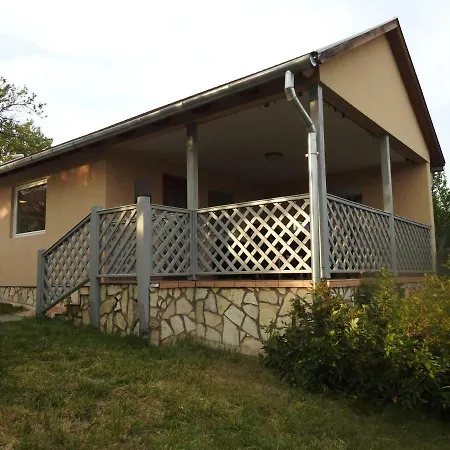 Akali Apartman Balatonakali Exterior photo