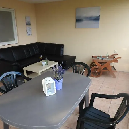 Akali Apartman Balatonakali Exterior photo